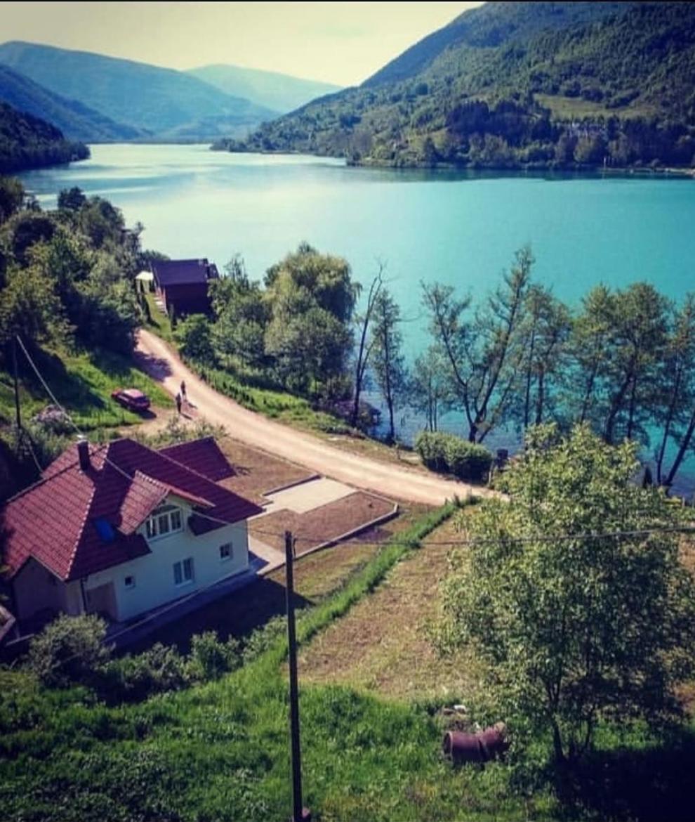 Cobras Plivsko Jezero, Jajce Exterior foto
