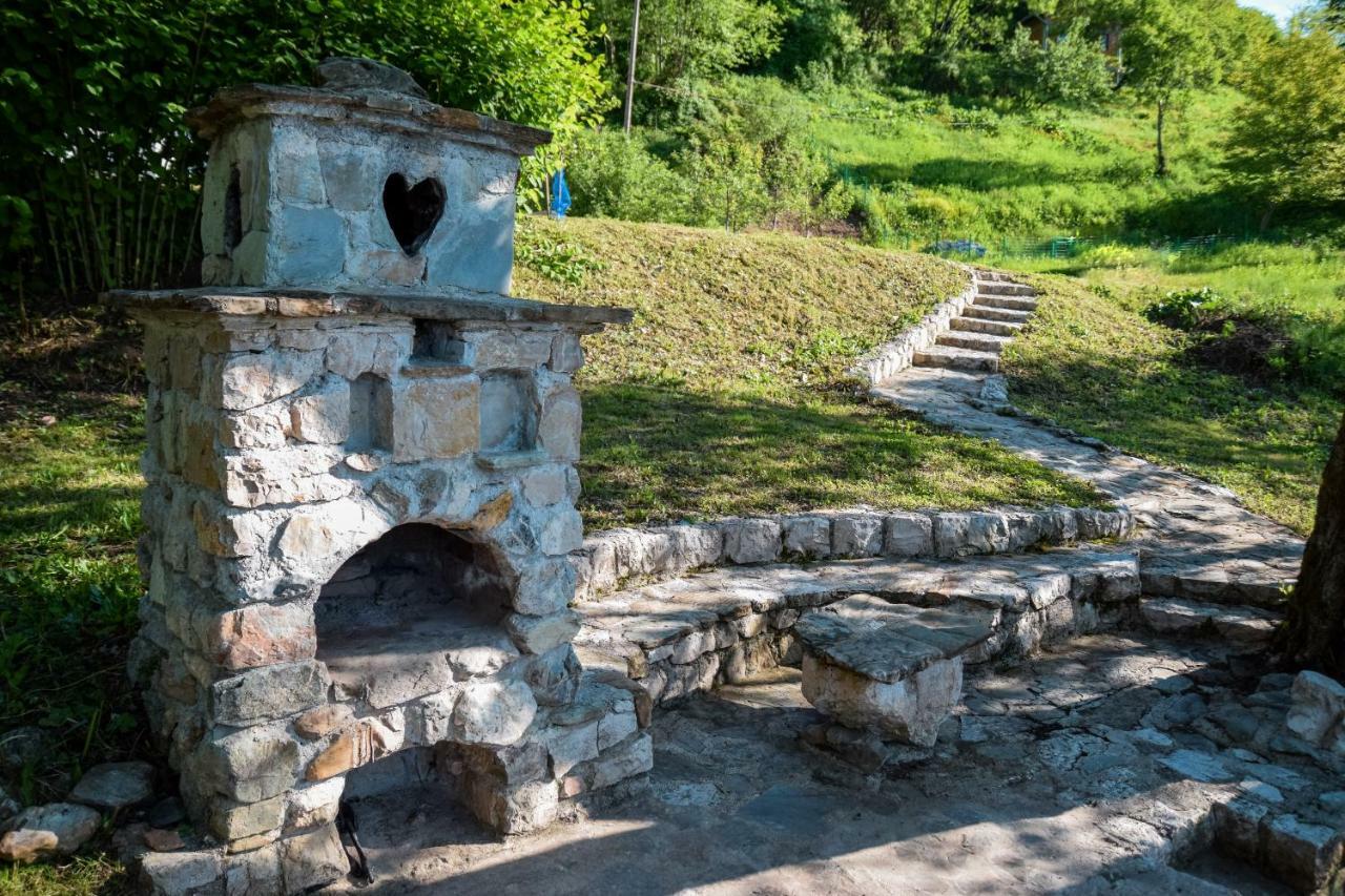Cobras Plivsko Jezero, Jajce Exterior foto
